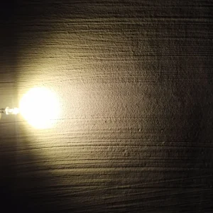 Neljänneswatin 5mm-LED Lämmin valkoinen
