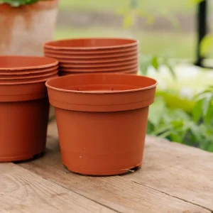 Istutusruukut 13 cm, 12 kpl.