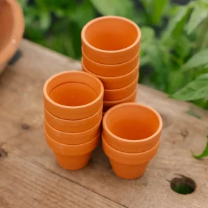Terrakottaruukut 4/5 cm, 12 kpl.